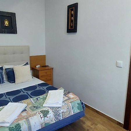 Lagos Downtown Guesthouse Exterior foto