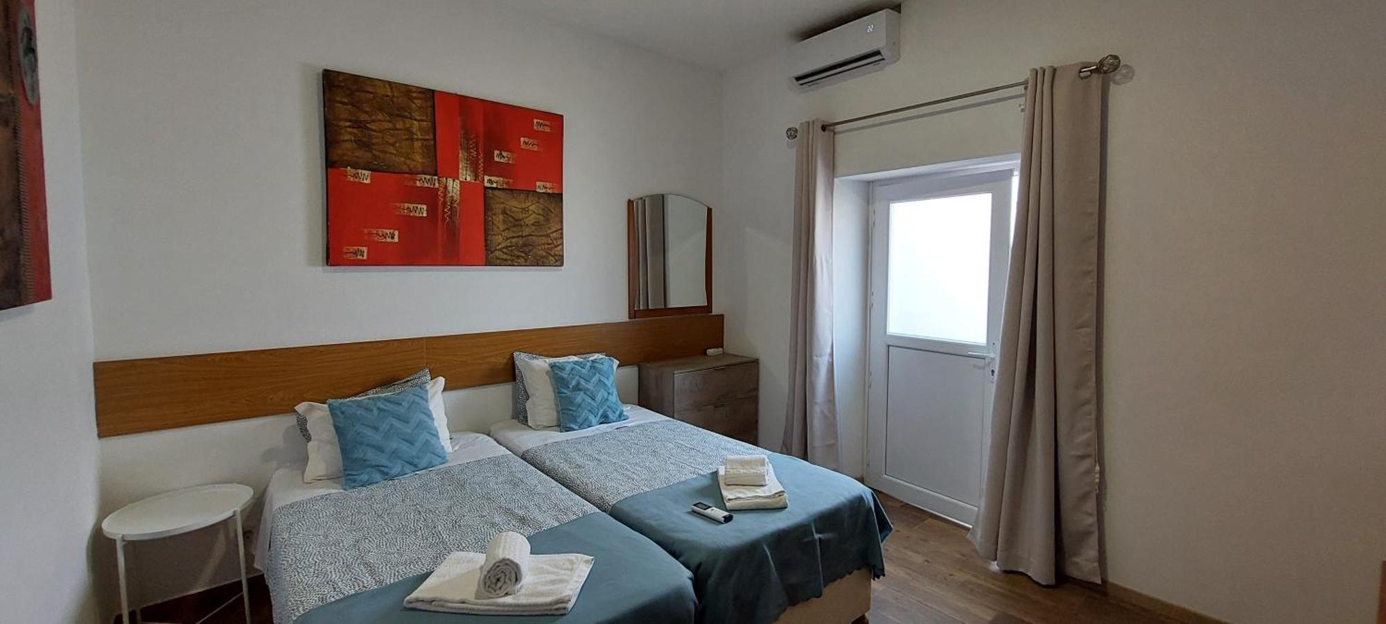 Lagos Downtown Guesthouse Exterior foto